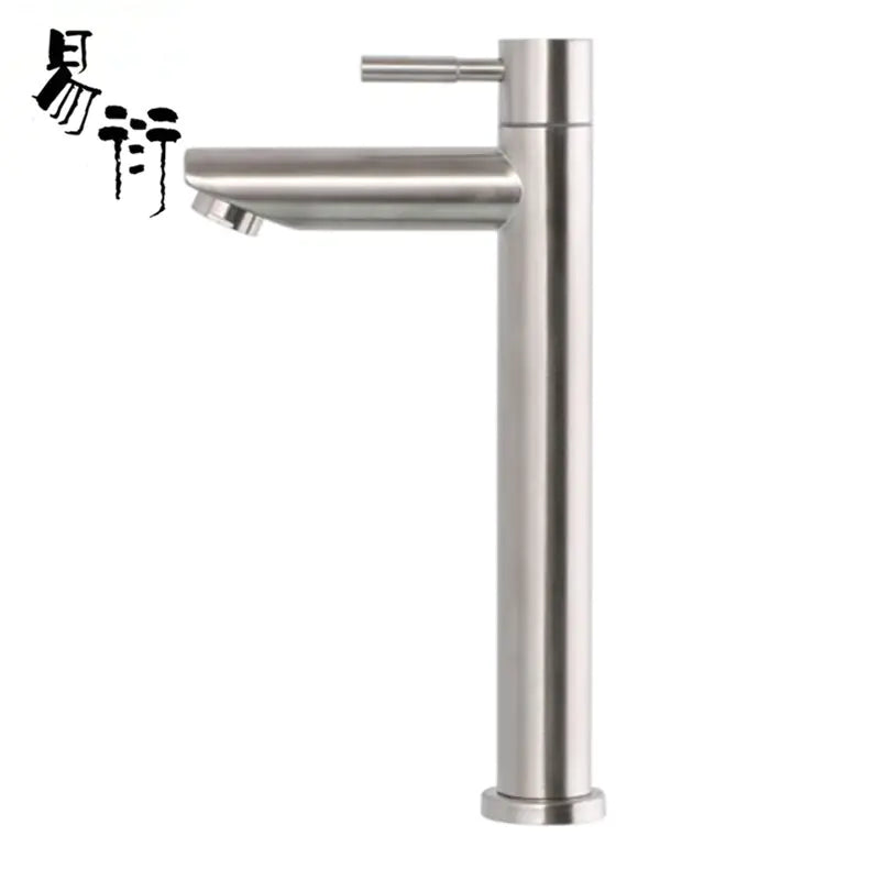 Roestvrijstalen wastafelkraan met één hendel voor de gootsteen