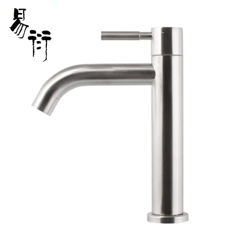 Roestvrijstalen wastafelkraan met één hendel voor de gootsteen