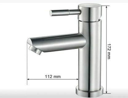 Roestvrijstalen wastafelkraan met één hendel voor de gootsteen